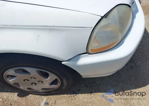 1997 Honda Civic Lx из США, поврежденный, VIN 1HGEJ667XVL017129